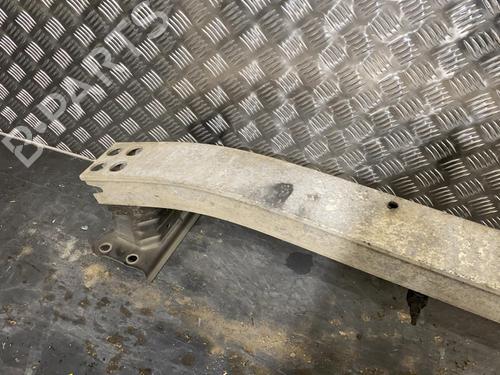 Used Front bumper reinforcement TOYOTA COROLLA Verso (ZER_, ZZE12_, R1_) 2.2 D-4D (AUR10_, AUR10R) (136 hp) 20012600