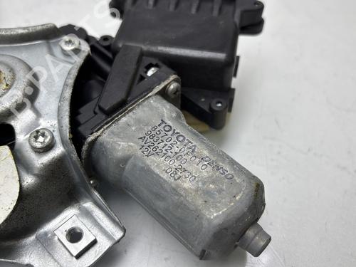 Used Front left window mechanism Front left window mechanism TOYOTA YARIS (_P9_) 1.3 VVT-i (SCP90_, SCP90R) (87 hp) 29939798 29939798
