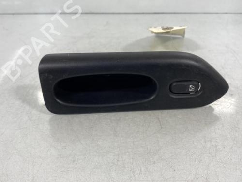 Used Right rear window switch Right rear window switch RENAULT LAGUNA I (B56_, 556_) [1993-2002] 20022160 20022160