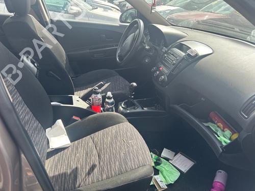 Left front window switch KIA CEE'D SW (ED) 1.6 CRDi 115 | BP40271063I27 - Image 14