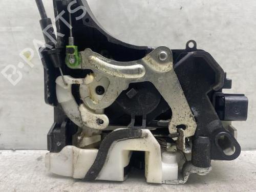 Used Front left lock PEUGEOT 4007 (VU_, VV_) 2.2 HDi (156 hp) 19969866