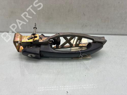front-left-exterior-door-handle-vw-touran-1t1-1t2-2003-2004-2005-2006-2007-2008-2009-2010-2011-37452370 main image
