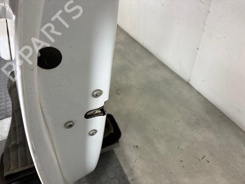 Used Left front door Left front door 39393528 39393528