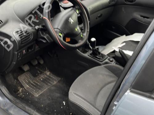 Fuse box PEUGEOT 206 Hatchback (2A/C) 1.4 HDi eco 70 | BP26656165E1 