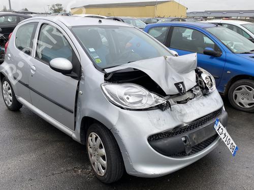 Front left belt tensioner PEUGEOT 107 (PM_, PN_) 1.0 | BP23766699C87 