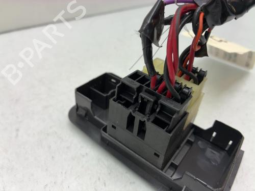 Used Left front window switch Left front window switch FIAT PUNTO (176_) 75 1.2 (73 hp) 40533630 40533630