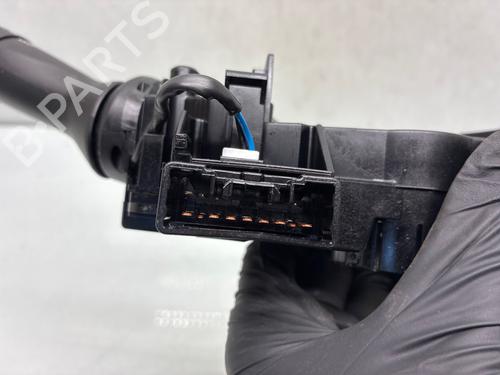 Used Switch Switch TOYOTA YARIS (_P9_) 1.4 D-4D (NLP90_, NLP90R) (90 hp) 39139035 39139035