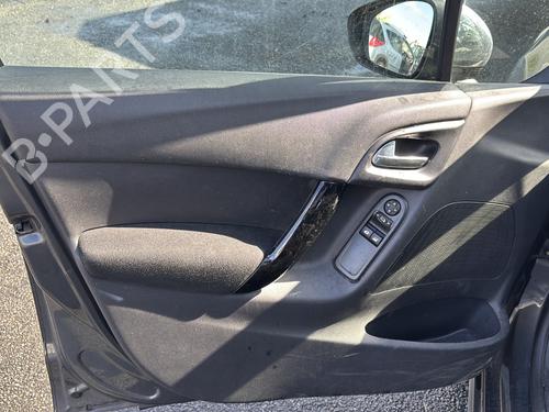 Right taillight CITROËN C3 II (SC_) 1.2 VTi 82 | BP36338778C35 - Image 9
