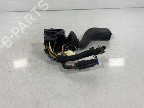 Used Steering column stalk Steering column stalk OPEL OMEGA B (V94) 2.6 V6 (F69, M69, P69) (180 hp) 20003514 20003514