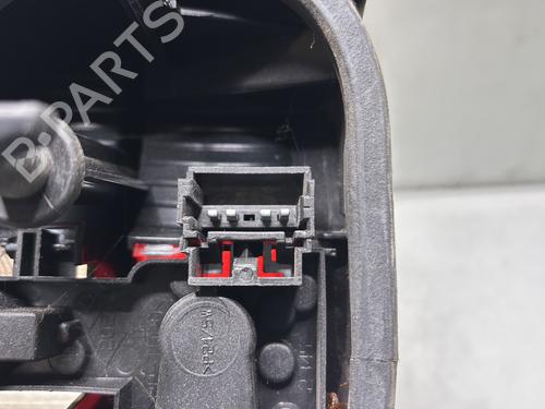 right-taillight-renault-laguna-ii-bg01_-2001-2002-2003-2004-2005-2006-2007-31281696 main image