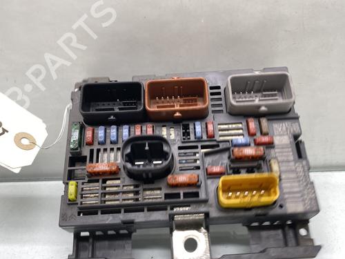 Used Fuse box CITROËN C4 Picasso I MPV (UD_) 1.6 HDi (109 hp) 26527902