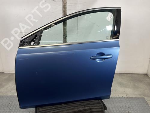 left-front-door-volvo-v40-hatchback-525-2012-2013-2014-2015-2016-2017-2018-2019-32441120 main image