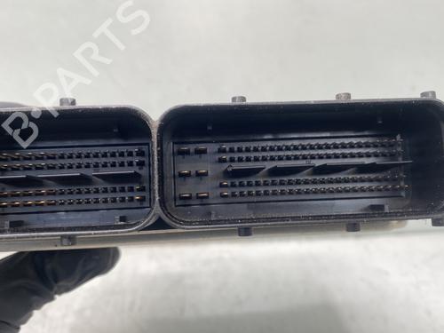 Used Engine control unit (ECU) Engine control unit (ECU) VW GOLF VII (5G1, BQ1, BE1, BE2) 1.6 TDI (105 hp) 32782731 32782731
