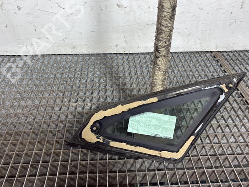 front-right-quarter-glass-fiat-punto-evo-199_-2008-24144311 main image