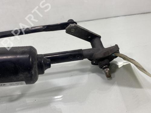 Front wiper motor HYUNDAI SANTA FÉ II (CM) 2.2 CRDi 4x4 | BP19969467M29 
