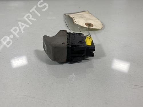Used Right front window switch Right front window switch RENAULT TWINGO I (C06_) 1.2 16V (C06C, C06D, C06K) (75 hp) 20000996 20000996