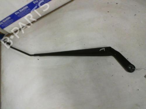 Used Front windshield wiper arm PEUGEOT 206 Hatchback (2A/C) [1998-2012]  19987224