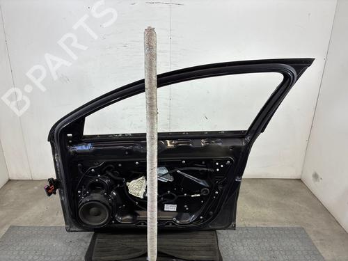 Used Right front door Right front door 36891419 36891419