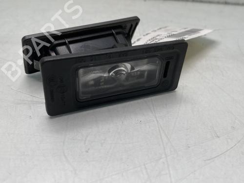 licence-plate-light-seat-ateca-kh7-khp-2016-28127260 main image