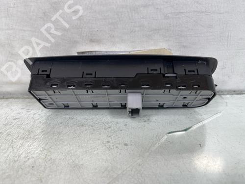 left-front-window-switch-renault-megane-iii-hatchback-bz01_-b3_-2008-36389085 main image