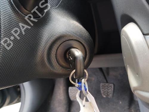 Front left belt tensioner PEUGEOT 107 (PM_, PN_) 1.0 | BP20024562C87