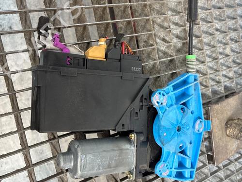 Front left window mechanism AUDI A4 B6 (8E2) 1.9 TDI | BP31877750C22 - Image 4