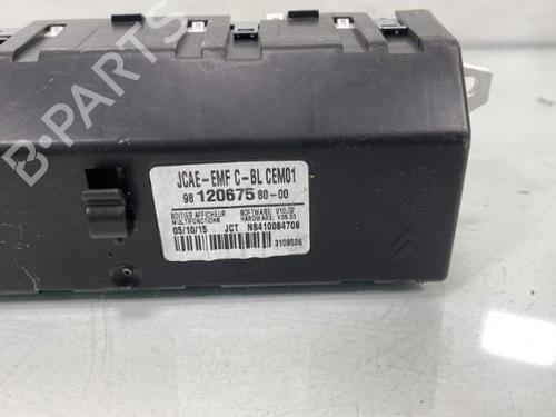 Used Display monitor PEUGEOT 508 I (8D_) 1.6 BlueHDi 120 (120 hp) 19960132