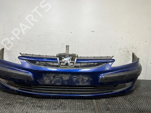 Pare-chocs avant PEUGEOT 607 (9D, 9U) 2.2 HDi (133 hp) 31861904
