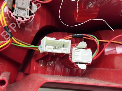 Left taillight PEUGEOT 407 (6D_) 1.6 HDi 110 (6D9HZC, 6D9HYC) | BP21962326C34 