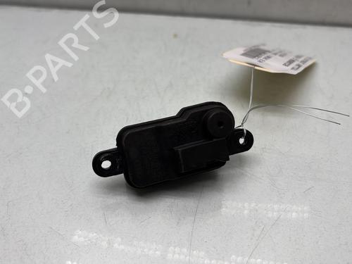 Fuel door actuator AUDI A4 B9 Avant (8W5, 8WD) 2.0 TDI | BP29413386E18 