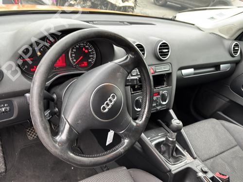 Højre foran tåkelykt AUDI A3 (8P1) 2.0 TDI 16V | BP27632714C31 