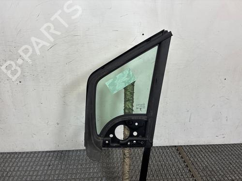 front-right-quarter-glass-toyota-proace-city-box-bodympv-bpz_-2019-37755661 main image