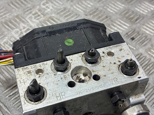 Used ABS pump ABS pump SMART ROADSTER (452) 0.7 (452.434) (82 hp) 39946102 39946102