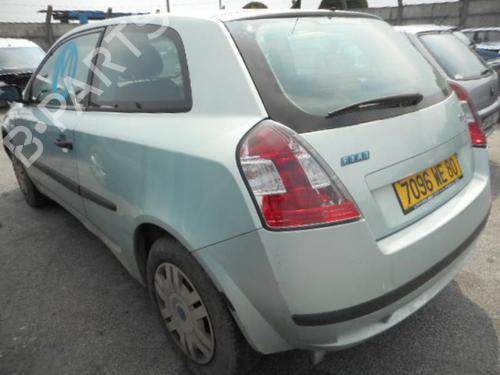 Left mirror FIAT STILO (192_) 1.9 JTD (192_XE1A) | BP20016483C26 
