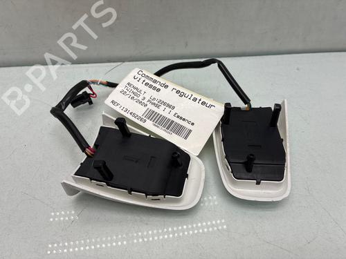 switch-renault-twingo-iii-bcm_-bca_-2014-38651280 main image