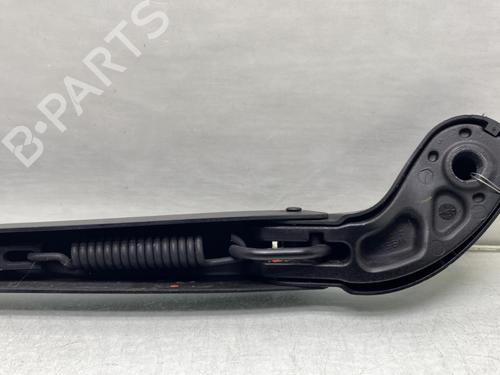 Used Front windshield wiper arm Front windshield wiper arm 21490099 21490099