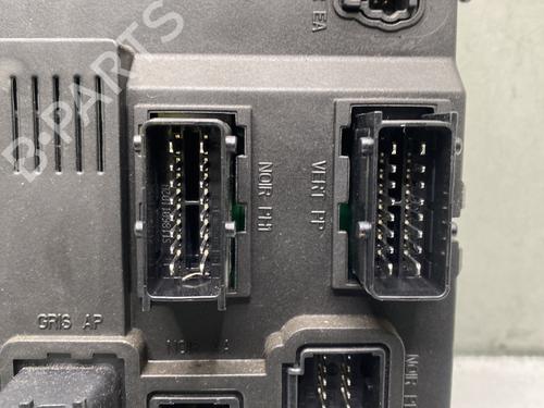 Fuse box PEUGEOT 206 Hatchback (2A/C) 1.1 i | BP30082628E1