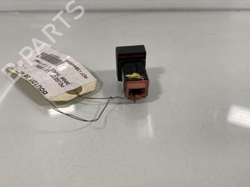Used Warning switch Warning switch PEUGEOT 3008 I MPV (0U_) 1.6 HDi (109 hp) 20031568 20031568