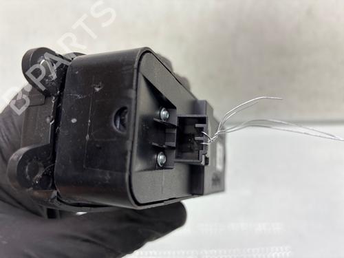 Used Left front window switch Left front window switch 37225809 37225809
