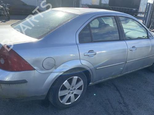 Right taillight FORD MONDEO III Saloon (B4Y) 2.0 16V TDDi / TDCi | BP23983162C35 