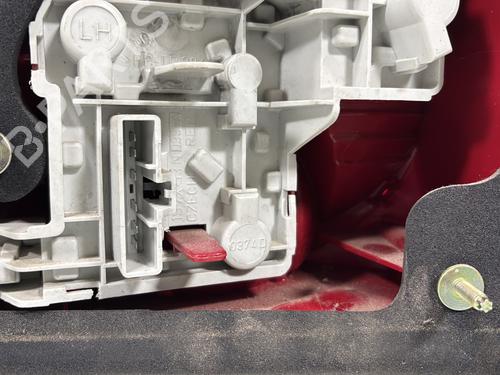 Venstre Baklys FORD MONDEO III (B5Y) 2.0 16V TDDi / TDCi | BP29968432C34 