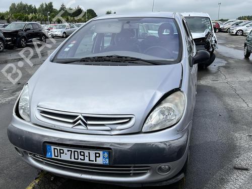 Left front fog light CITROËN XSARA PICASSO (N68) 2.0 HDi | BP19997304C30 
