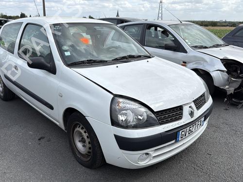 Left front fenders RENAULT CLIO II (BB_, CB_) 1.5 dCi (B/CB07) | BP30878480C41 