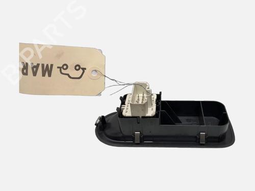 Used Left front window switch Left front window switch RENAULT CLIO III (BR0/1, CR0/1) 1.5 dCi (BR17, CR17) (86 hp) 39708629 39708629