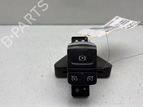 Used Switch RENAULT MEGANE IV Hatchback (B9A/M/N_) 1.2 TCe 130 (B9MR) (130 hp) 32214453