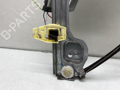 Front right window mechanism PEUGEOT 1007 (KM_) 1.4 HDi | BP31641487C23 - Image 4