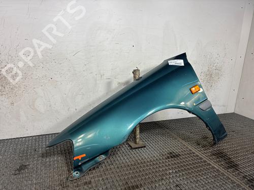 Used Left front fenders Left front fenders 37723403 37723403