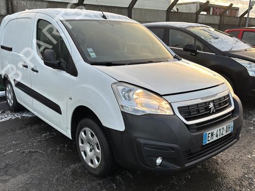 Right headlight PEUGEOT PARTNER Box Body/MPV 1.6 BlueHDi 100 | BP31881157C29 