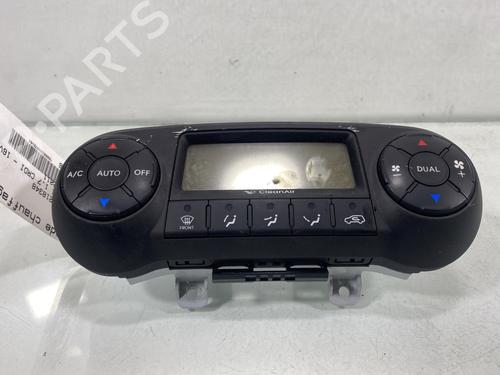 AC Styreenhet / Manøvreringsenhet HYUNDAI ix35 (LM, EL, ELH) 1.7 CRDi (116 hp) 27721769