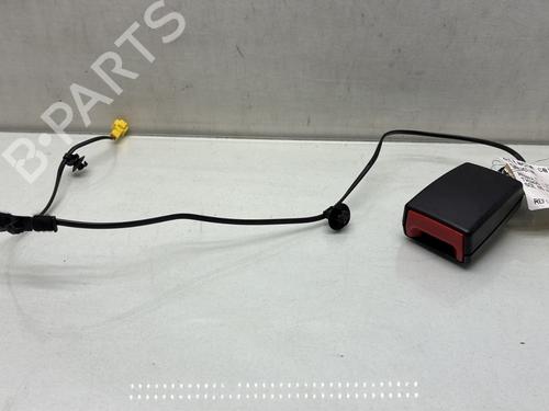 Sikkerhedssele-spænde Sikkerhedssele-spænde RENAULT TWINGO III (BCM_, BCA_) 1.0 SCe 65 (BCMJ) (65 hp) 33830474 33830474